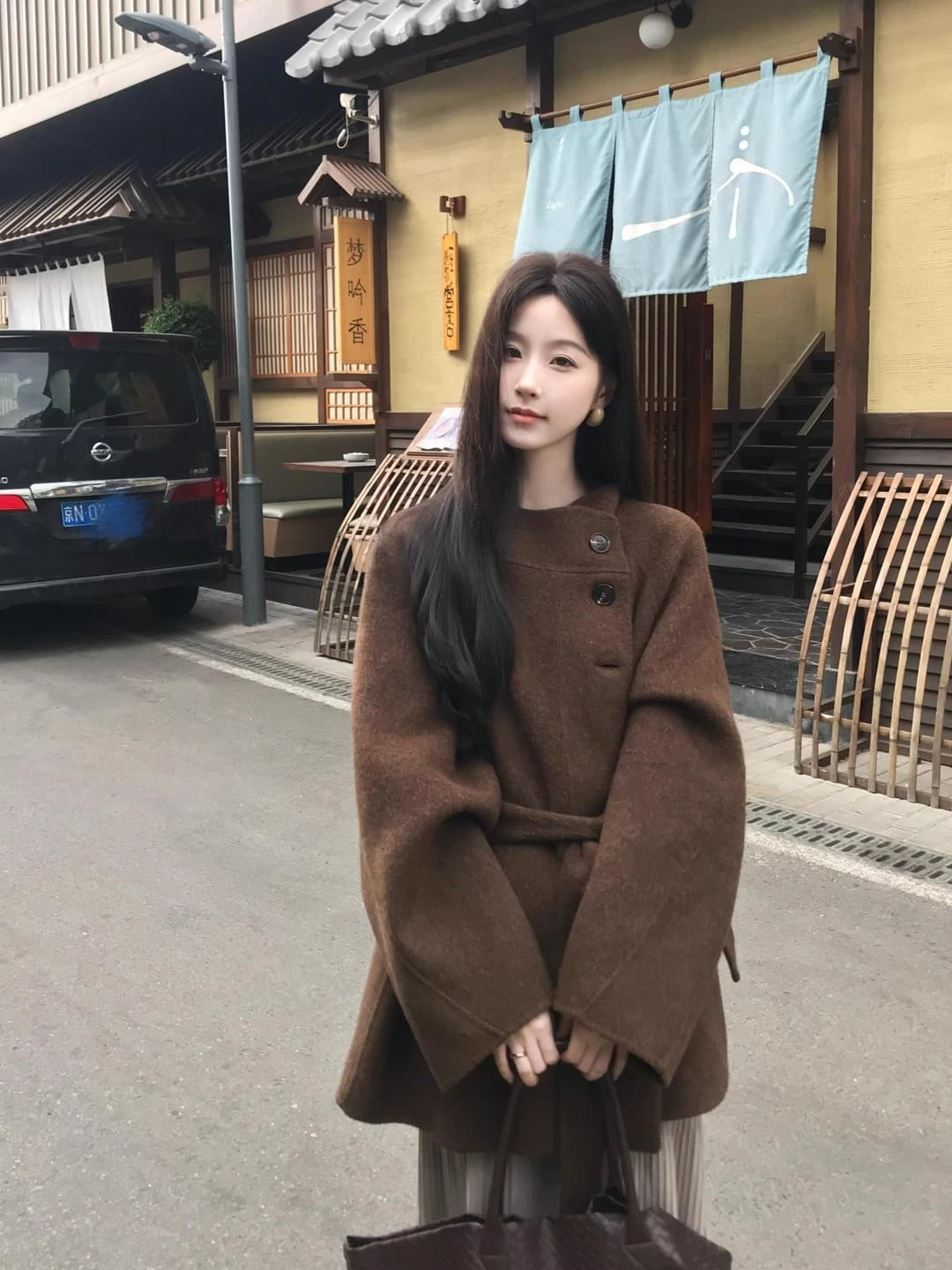 모카 갈색 머리 외부 여성 세트 작은 키 2026 가을 겨울철 새로운 고급 센스 아름다움 라드. 두꺼운 모직 코트 이미지 4