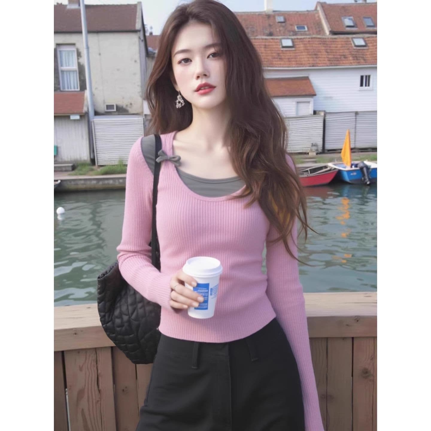 핑크색 페이크 레이어드 긴팔 티셔츠 여성 2026 새로운 이른 가을 몸매 가꾸기 슬림해 보이는 디자인 센스 니트 스웨터 만나는 맨위 이미지 5