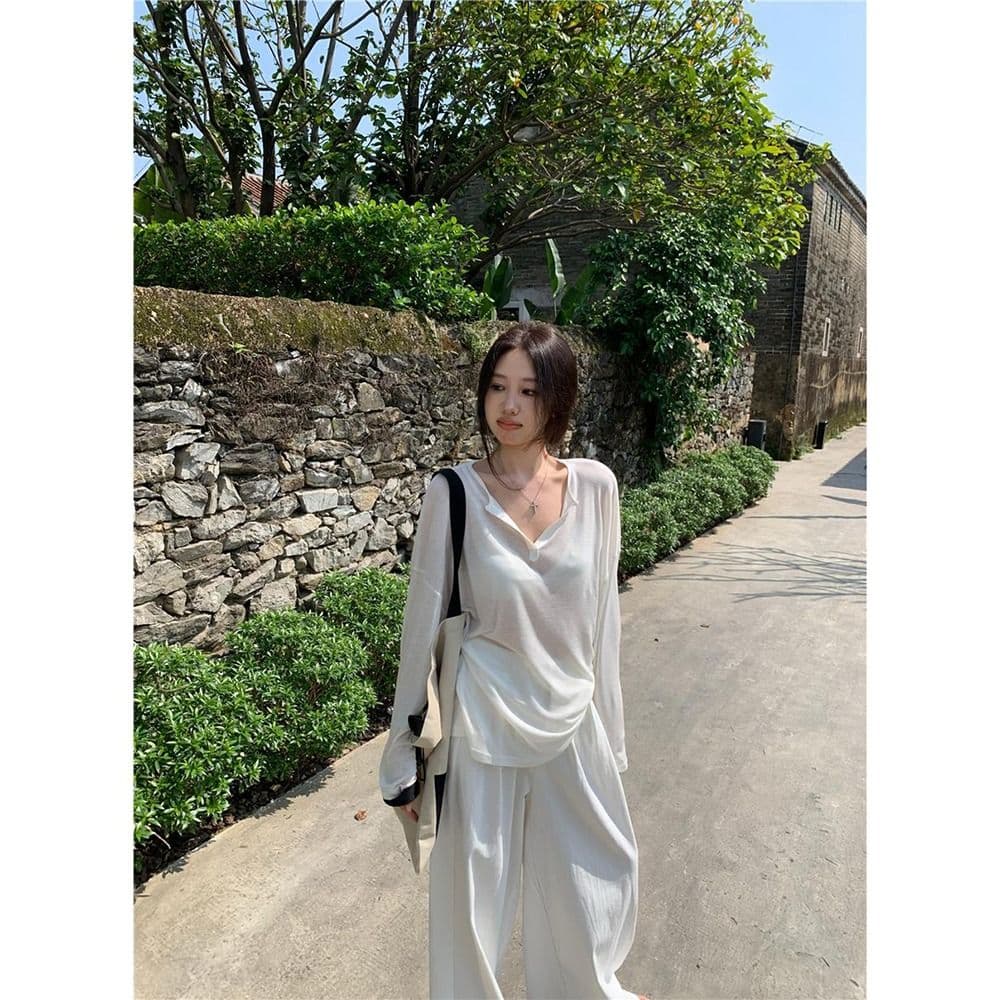 햇빛 플러시 원본 원단 시스루 얇은 스타일 V넥 긴팔 티셔츠 여성 봄 루즈핏 캐주얼 자외선 차단 블라우스 이미지 3