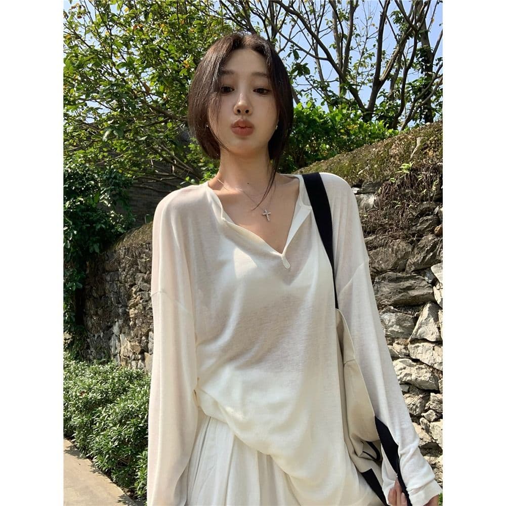 햇빛 플러시 원본 원단 시스루 얇은 스타일 V넥 긴팔 티셔츠 여성 봄 루즈핏 캐주얼 자외선 차단 블라우스