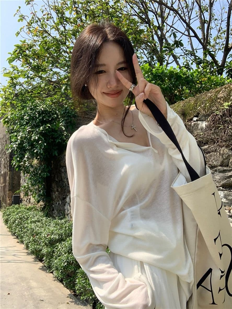 햇빛 플러시 원본 원단 시스루 얇은 스타일 V넥 긴팔 티셔츠 여성 봄 루즈핏 캐주얼 자외선 차단 블라우스 상세 이미지 2