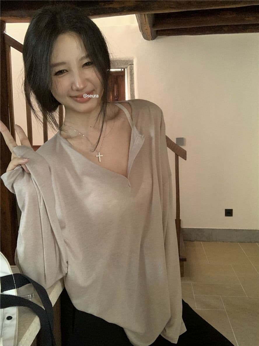 햇빛 플러시 원본 원단 시스루 얇은 스타일 V넥 긴팔 티셔츠 여성 봄 루즈핏 캐주얼 자외선 차단 블라우스 상세 이미지 25