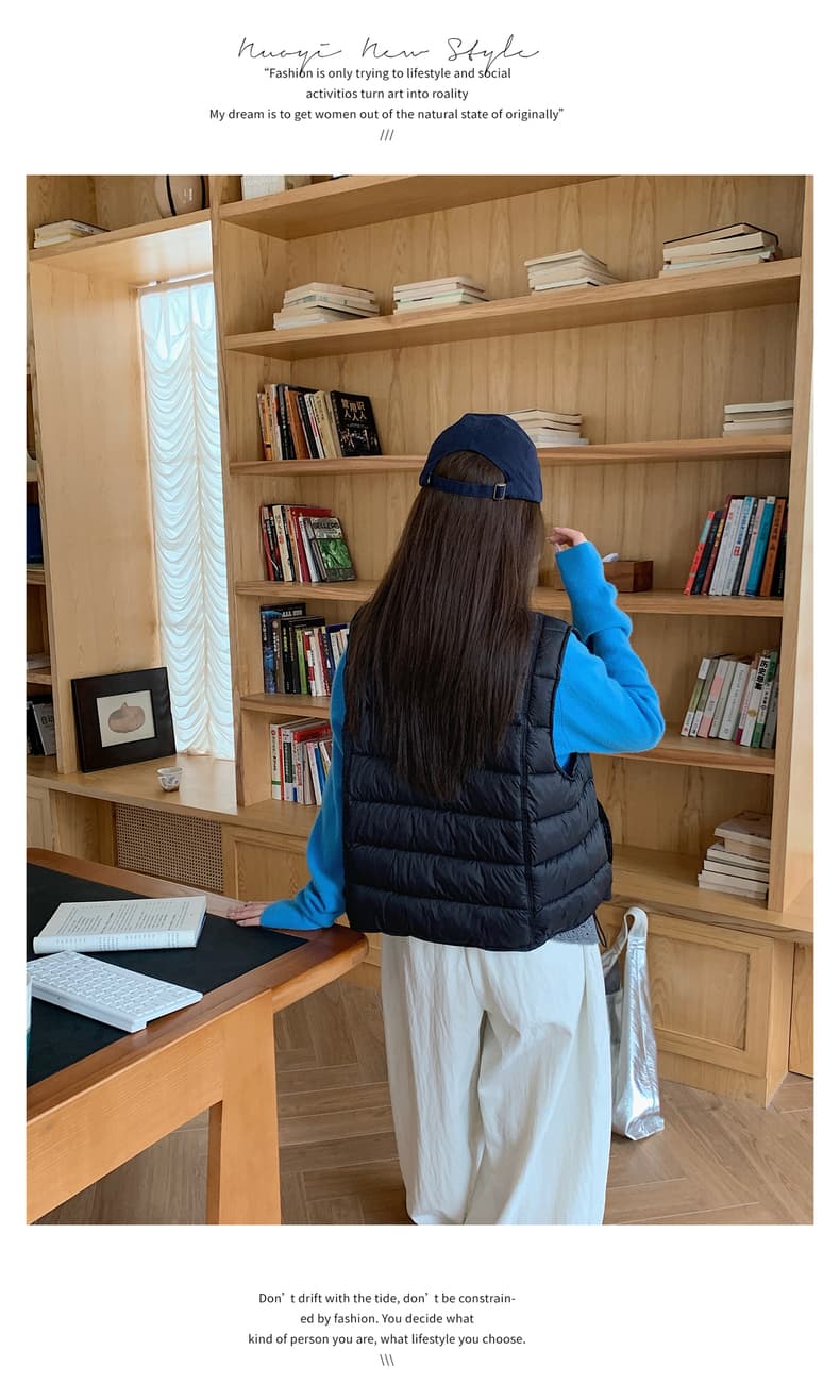 다운 코튼 조끼 여자 2025 년 가을 겨울 새로운 한국 스타일 루즈핏 면 어깨 단색 갈비 살 조끼 조끼 자켓 상세 이미지 32