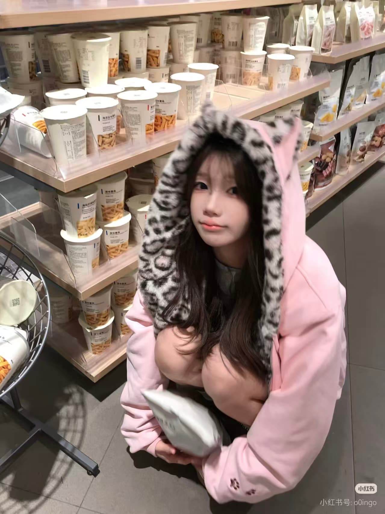 귀여운 귀 핑크색 레오파드 무늬 플리스 후드 티 스웨터 여자 가을 겨울 루즈핏 털이 있는 보온 지퍼 면 의류 재킷 상세 이미지 14