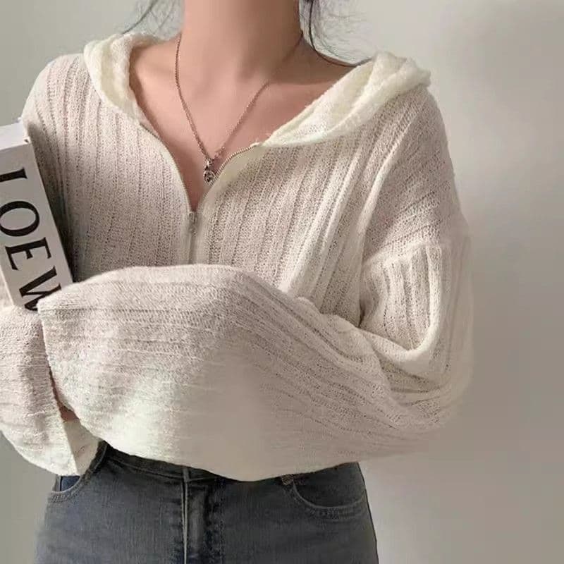 한국 chic 이른 가을 핫걸 바람 스트라이프 질감 쇼트 스타일 긴팔 지퍼 후드 스타일 단색 니트 스웨터 여성 코트 이미지 2