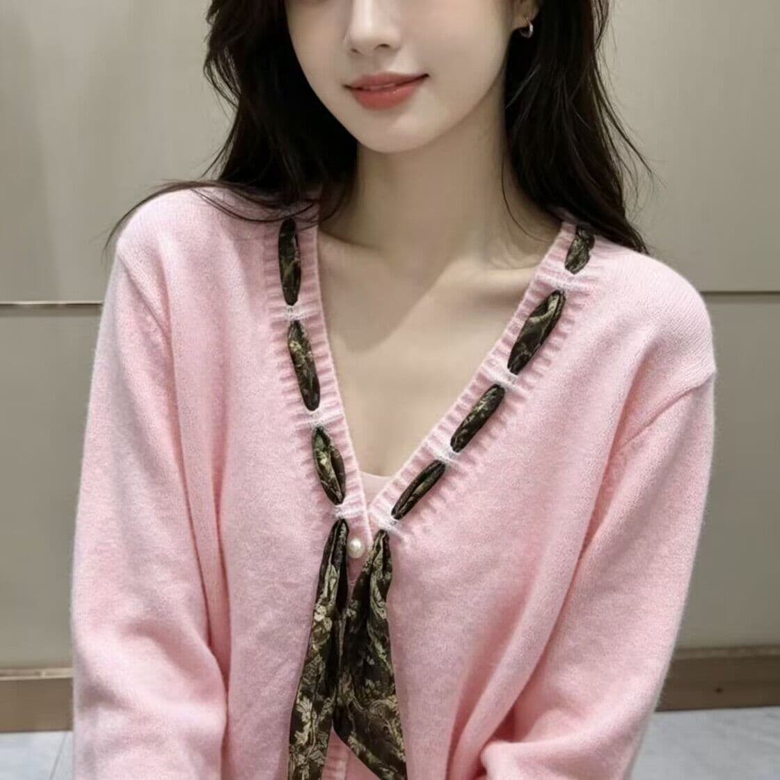 프랑스식 고급 센스 스카프 레이스업 V넥 니트 스웨터 여성 2026 새로운 봄 가을 자이언트 잘 생긴 품격 긴팔 맨위 이미지 5