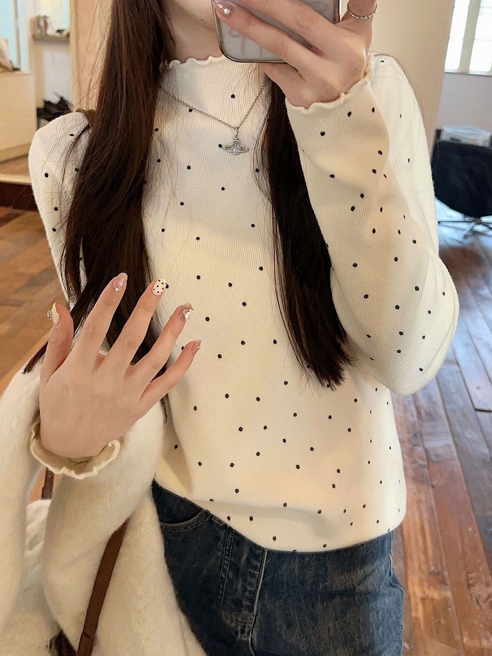 1 1 De 플러시 프릴 반하이넥 도트 무늬 기본 셔츠 여성 가을 겨울 몸매 가꾸기 인사이드 가져 가라. 긴팔 맨위 한국 대외 무역 상세 이미지 15