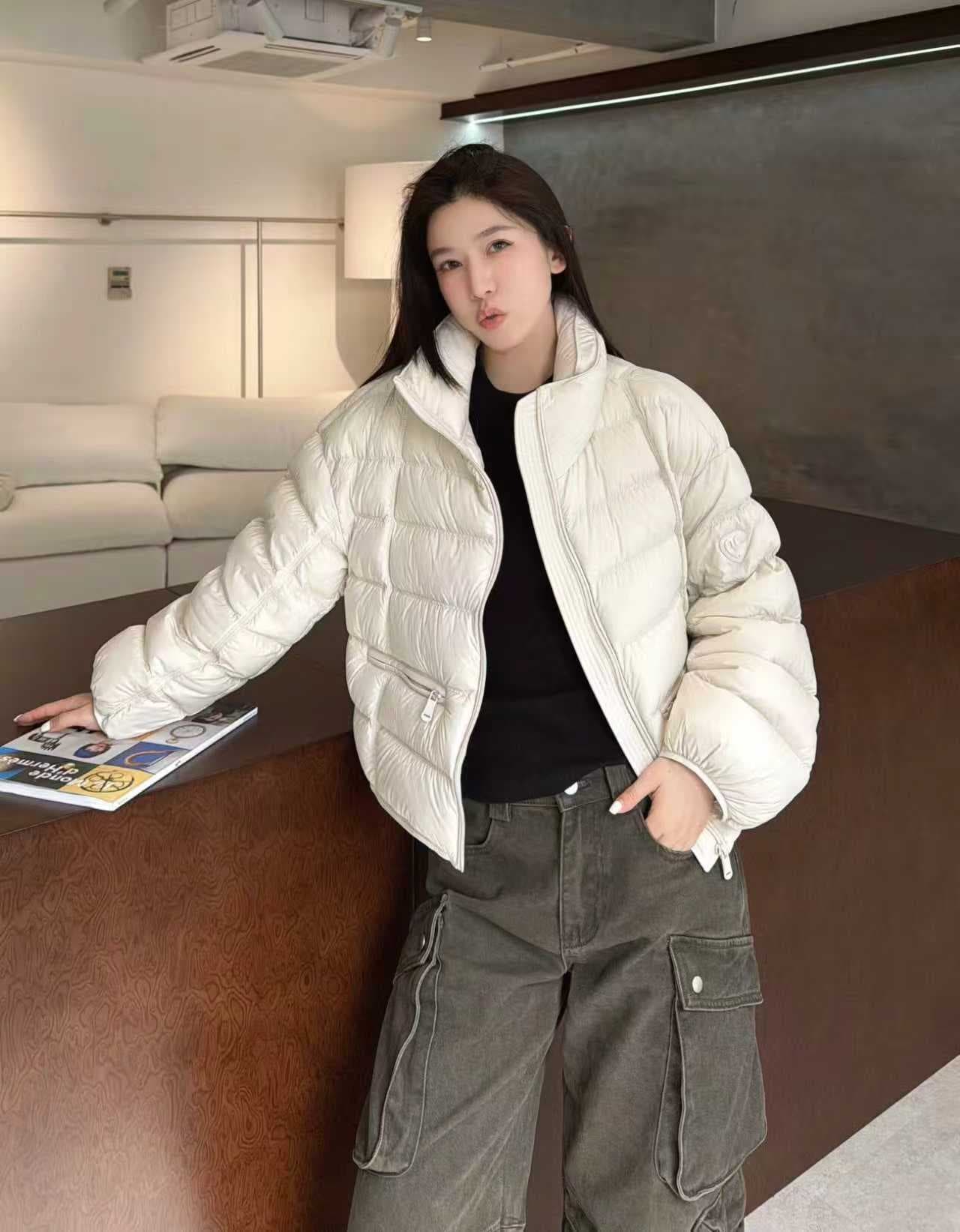 가위 구름 스탠드 칼라 갈비 살 면 의류 여성 겨울 새로운 얇고 가벼운 작은 키 쇼트 스타일 야외 캐주얼 보온 여성 코트 상세 이미지 14