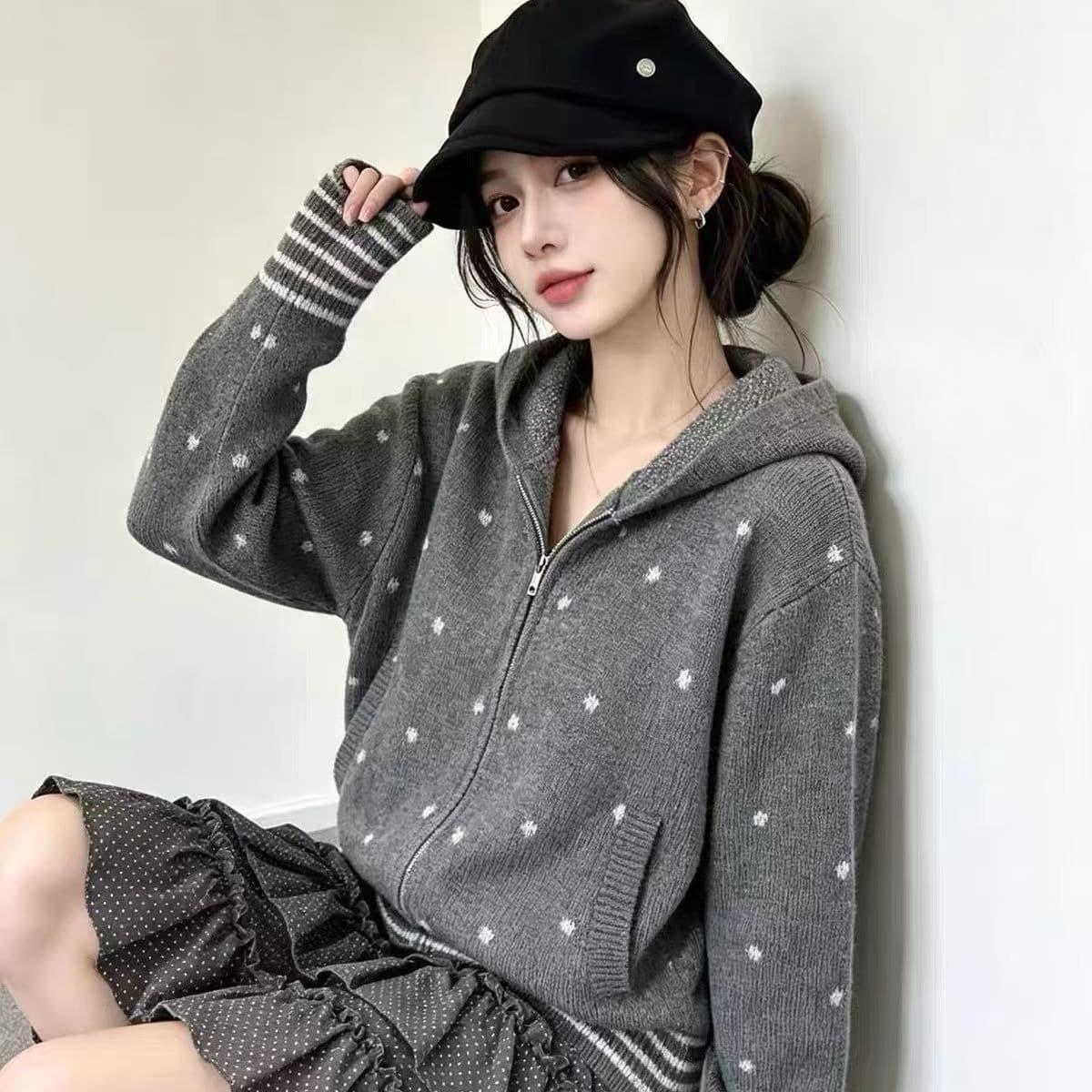 양 플러시 스웨터 여자 가을 겨울철 새로운 여자 오픈 가디건 한 부서 도트 무늬 자카드 니트 스웨터 긴팔 후드 이미지 5