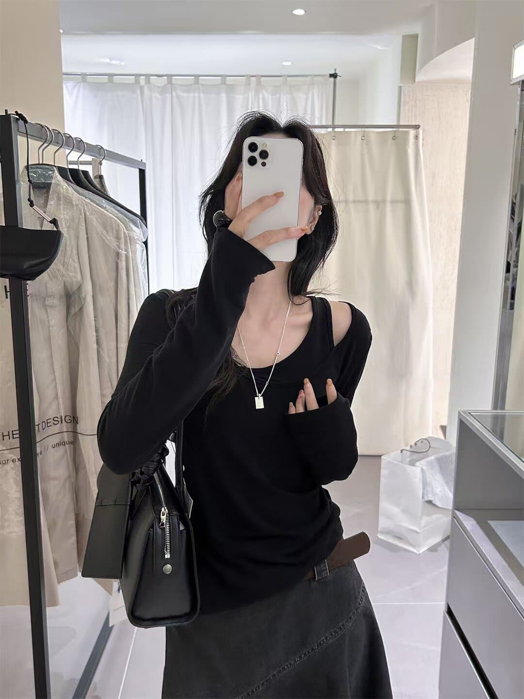 한 부서 불규칙 페이크 레이어드 화이트 긴팔 티셔츠 여성 봄 가을 디자인 센스 고유 한 Chic 인사이드 가져 가라. 만나는 맨위 상세 이미지 9