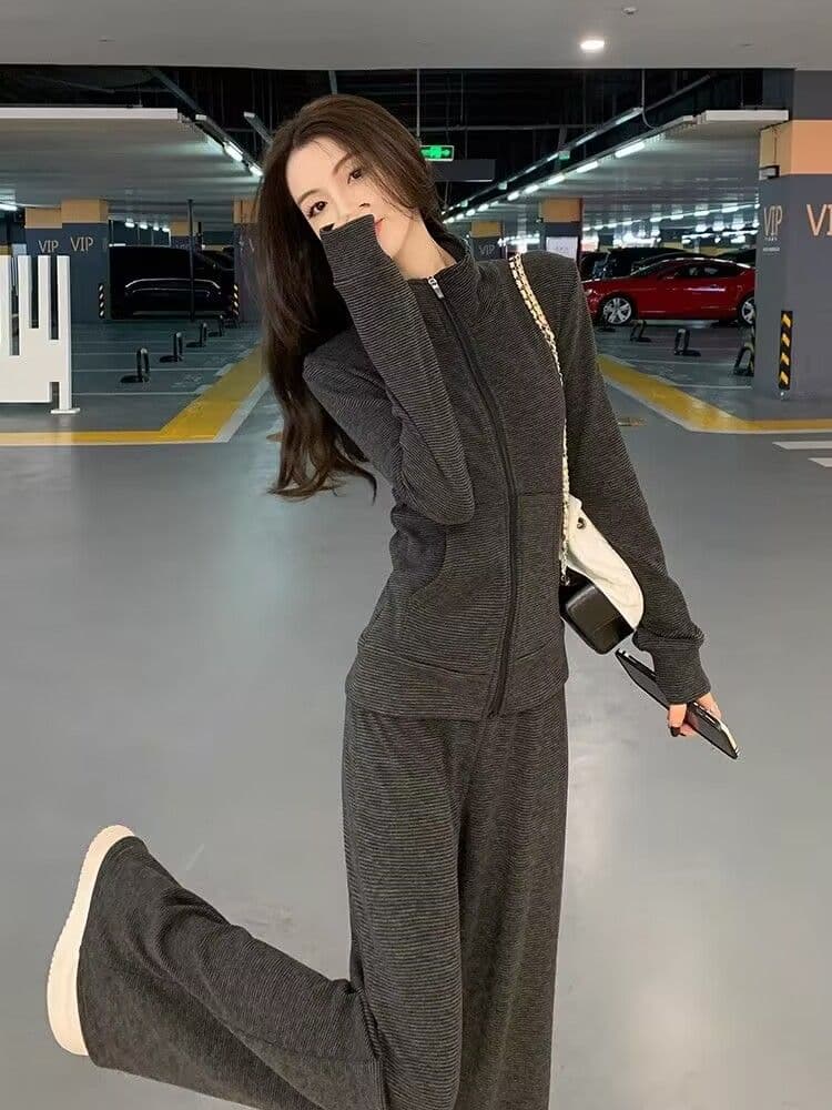 느긋한 바람 캐주얼 운동복 세트 여성 가을 새로운 한국 스타일 슬림해 보이는 후드티 와이드 레그 팬츠 투피스 세트 이미지 3