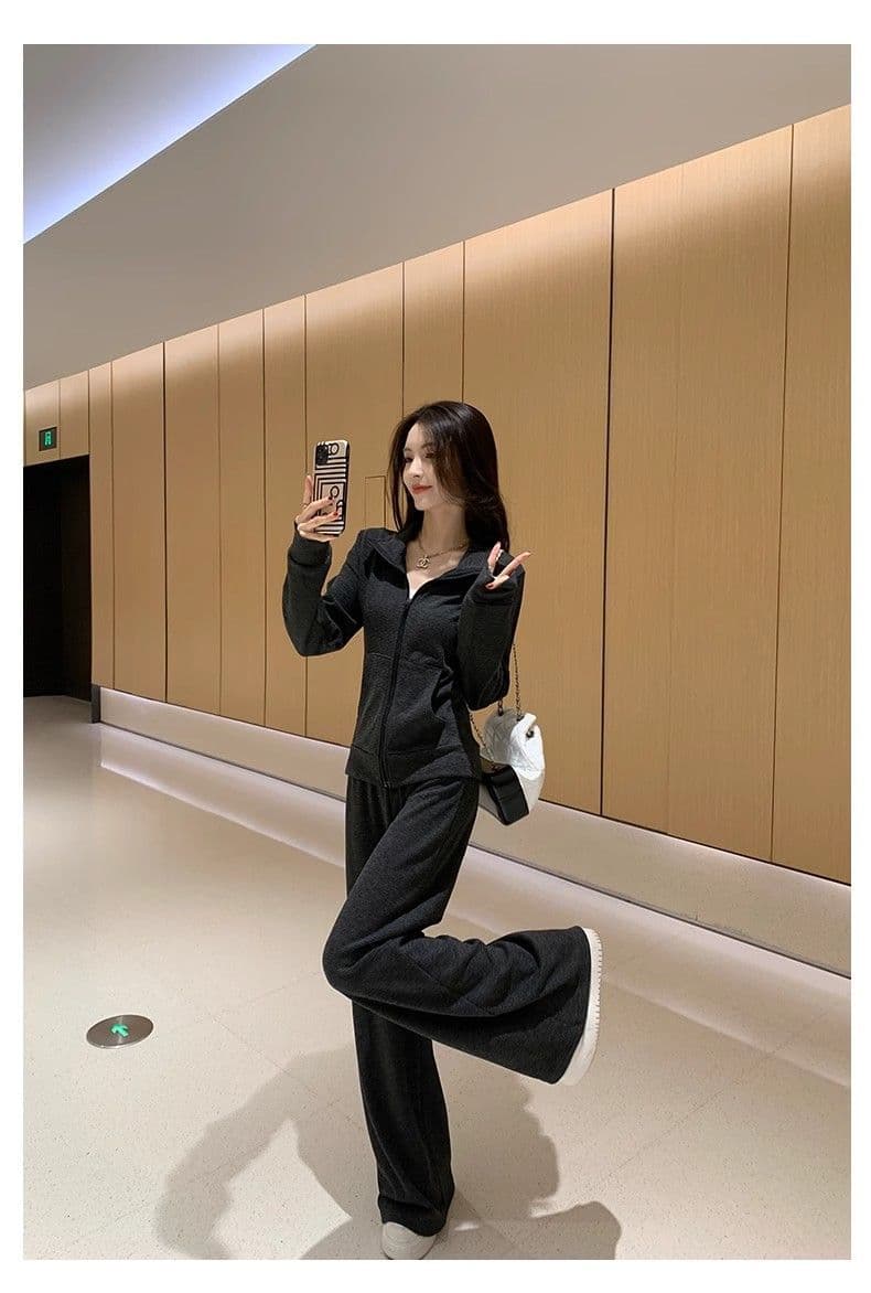 느긋한 바람 캐주얼 운동복 세트 여성 가을 새로운 한국 스타일 슬림해 보이는 후드티 와이드 레그 팬츠 투피스 세트 상세 이미지 15