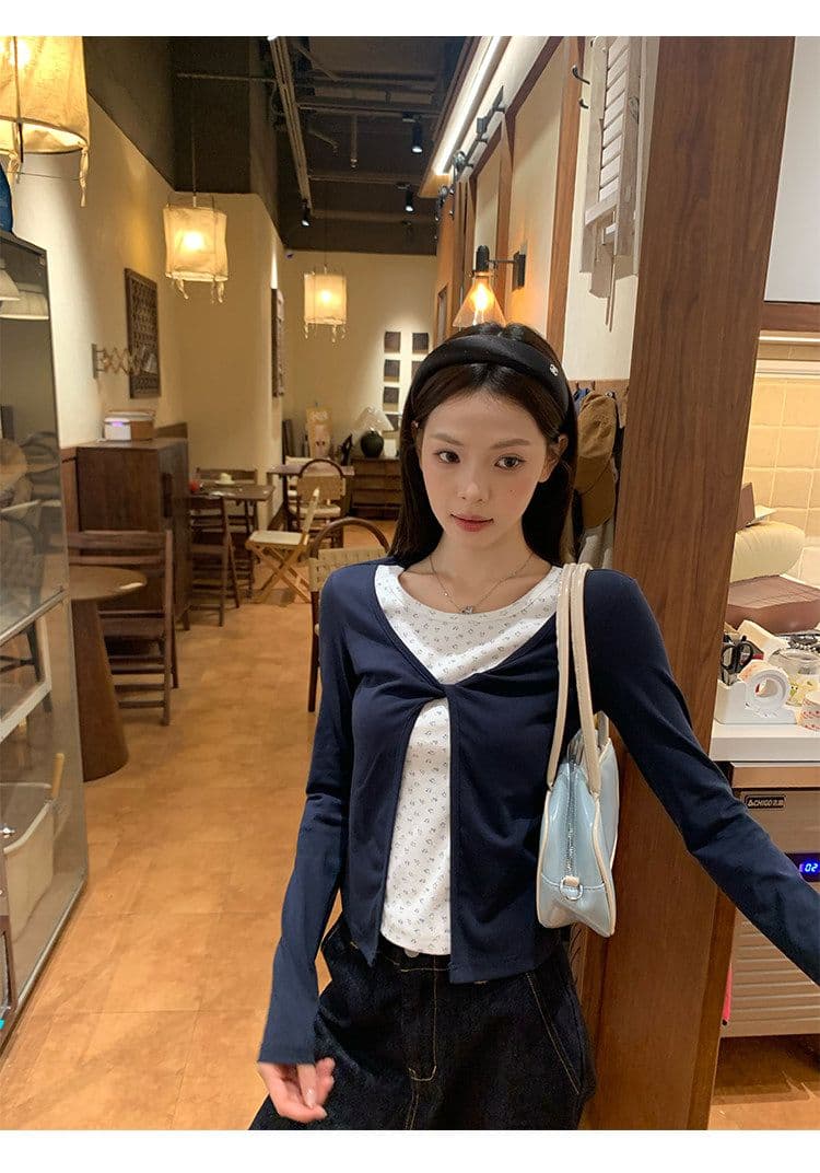 블루 꽃무늬 페이크 레이어드 긴팔 티셔츠 여성 이른 가을 몸매 가꾸기 인사이드 가져 가라. 기본 셔츠 싱글 착용 맨위 한국 대외 무역 상세 이미지 4
