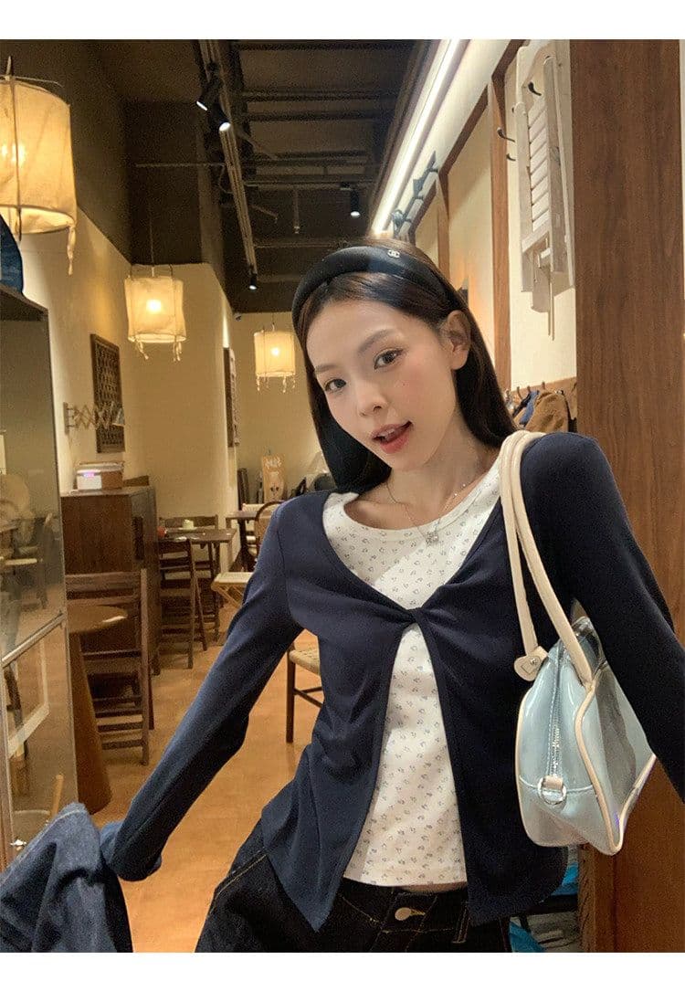 블루 꽃무늬 페이크 레이어드 긴팔 티셔츠 여성 이른 가을 몸매 가꾸기 인사이드 가져 가라. 기본 셔츠 싱글 착용 맨위 한국 대외 무역 상세 이미지 5