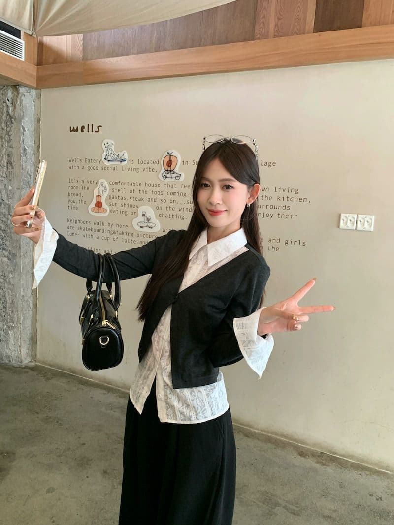 원본 원단 디자인 센스 긴팔 POLO 칼라 셔츠 가을 겨울 몸매 가꾸기 슬림해 보이는 페이크 레이어드 Chic 맨위 여성 상세 이미지 17