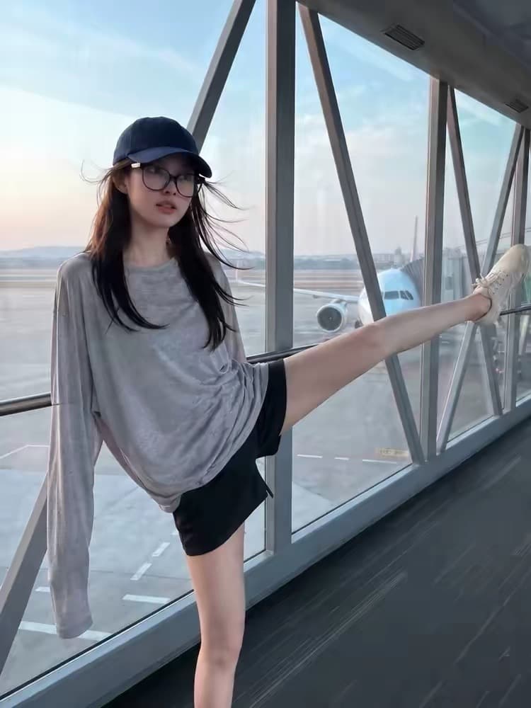 느슨함 바람 루즈핏 긴팔 티셔츠 여성 이른 가을 가을 어깨 소매 라운드 넥 풀오버 회색 맨위 느슨함 센스 착용 가져 가라. 상세 이미지 3