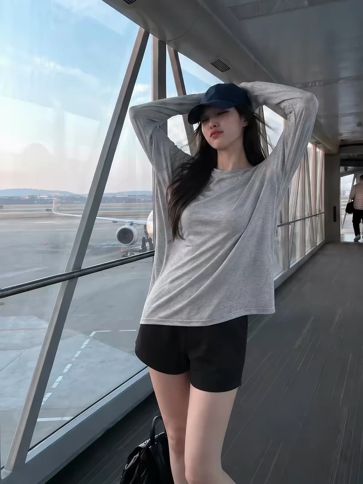 느슨함 바람 루즈핏 긴팔 티셔츠 여성 이른 가을 가을 어깨 소매 라운드 넥 풀오버 회색 맨위 느슨함 센스 착용 가져 가라. 상세 이미지 6