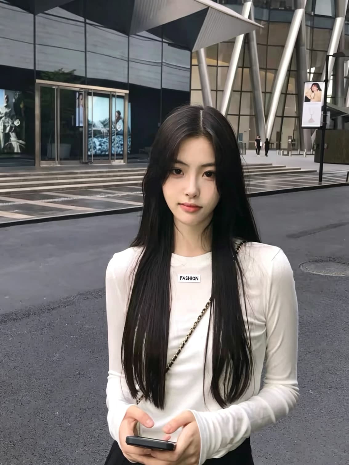 화이트 라운드 넥 몸매 가꾸기 슬림해 보이는 긴팔 티셔츠 여성 가을 새로운 인사이드 가져 가라. 기본 셔츠 맨위 한국 끝났어 대외 무역 폭발 상세 이미지 2