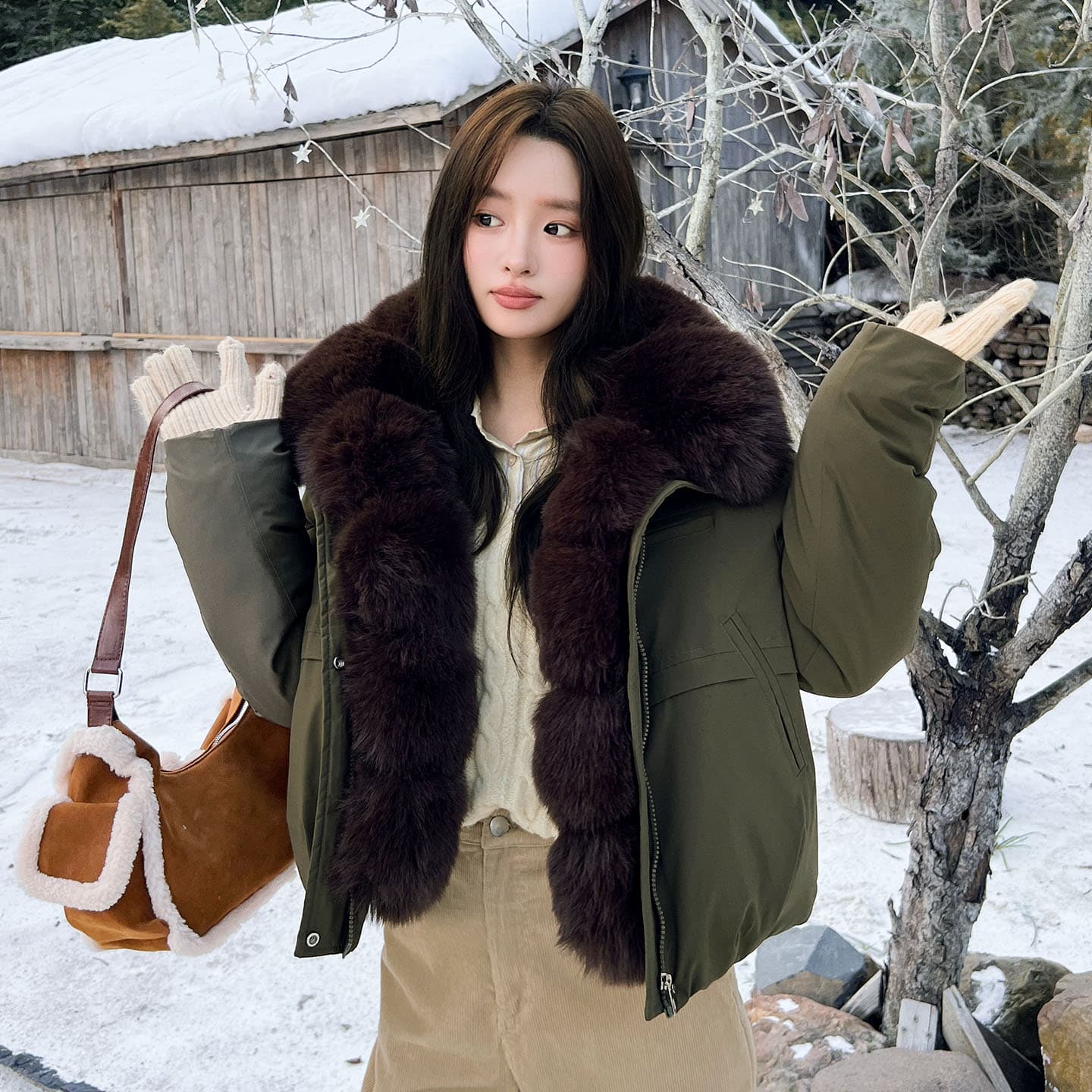 실사 2026 새로운 모방 여우 모피 칼라 아래 면화 의류 여성 짧은 패션 루즈핏 두꺼운 Parker 세트 이미지 2