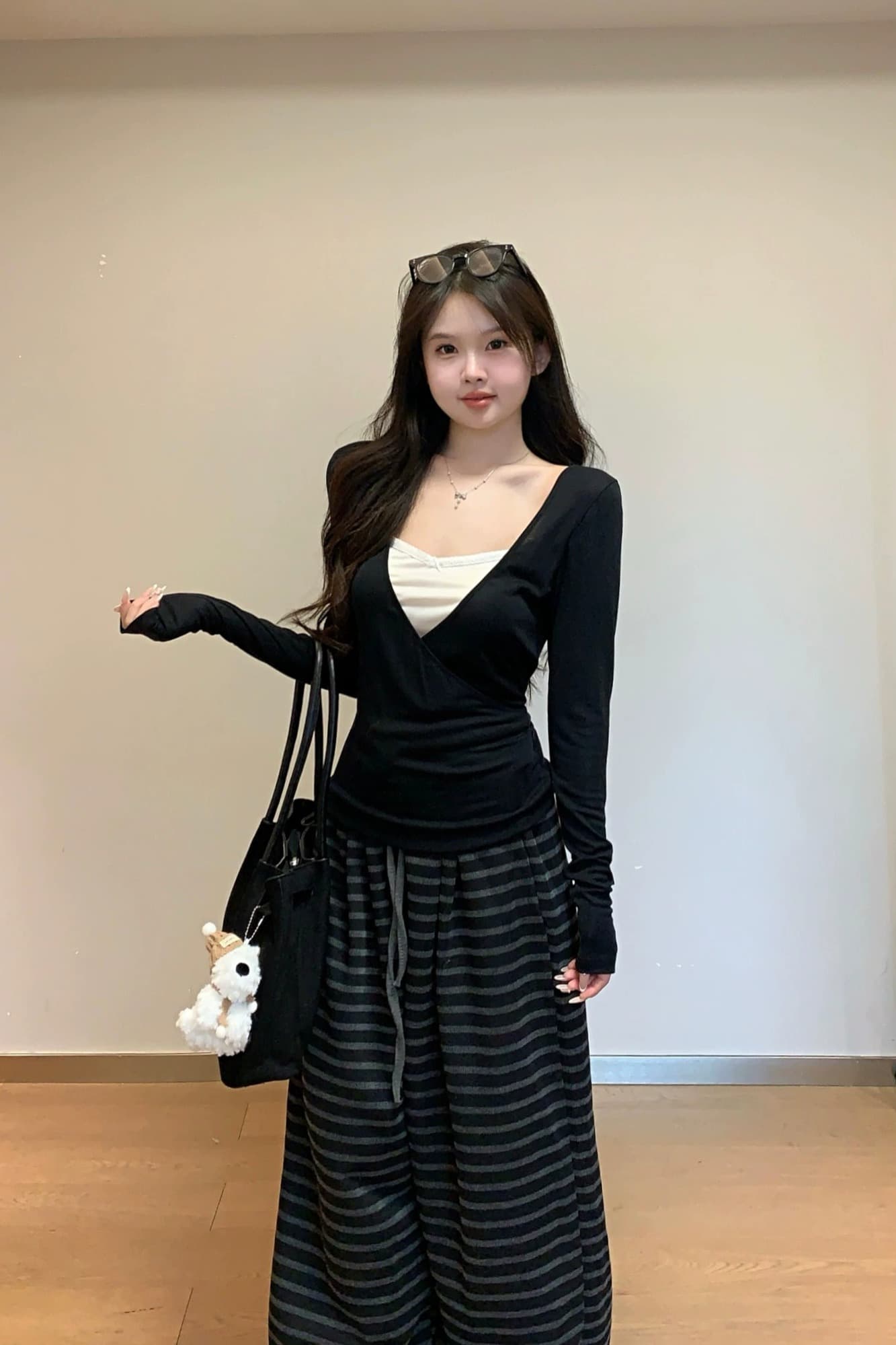 디자인 센스 배색 패치워크 기본 셔츠 티셔츠 여성 가을 작은 대중 몸매 가꾸기 Chic 페이크 레이어드 인사이드 가져 가라. 긴팔 맨위 이미지 3