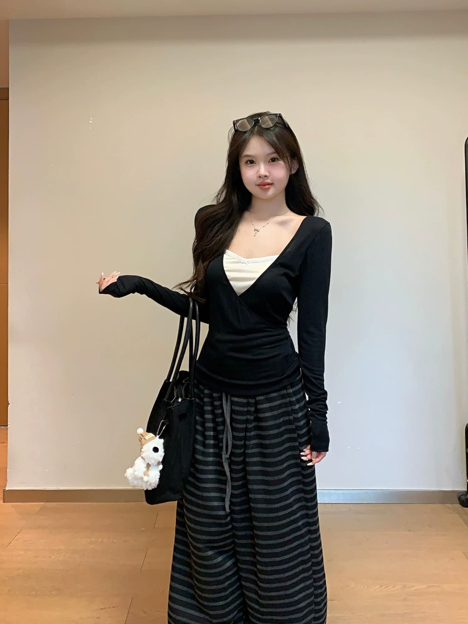 디자인 센스 배색 패치워크 기본 셔츠 티셔츠 여성 가을 작은 대중 몸매 가꾸기 Chic 페이크 레이어드 인사이드 가져 가라. 긴팔 맨위 상세 이미지 9