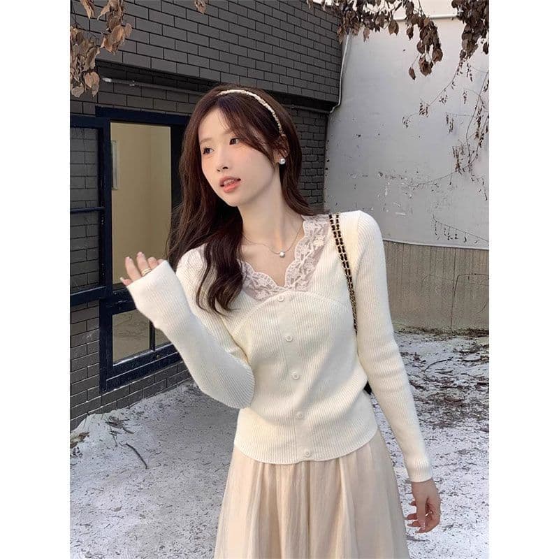 프랑스식 부드러운 바람 레이스 V넥 니트 기본 셔츠 여성 봄 새로운 몸매 가꾸기 슬림해 보이는 인사이드 가져 가라. 짧은 맨위