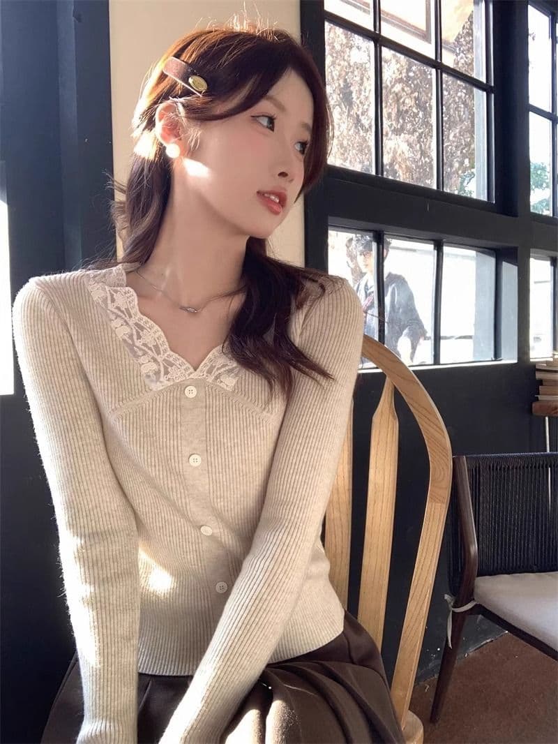프랑스식 부드러운 바람 레이스 V넥 니트 기본 셔츠 여성 봄 새로운 몸매 가꾸기 슬림해 보이는 인사이드 가져 가라. 짧은 맨위 상세 이미지 9
