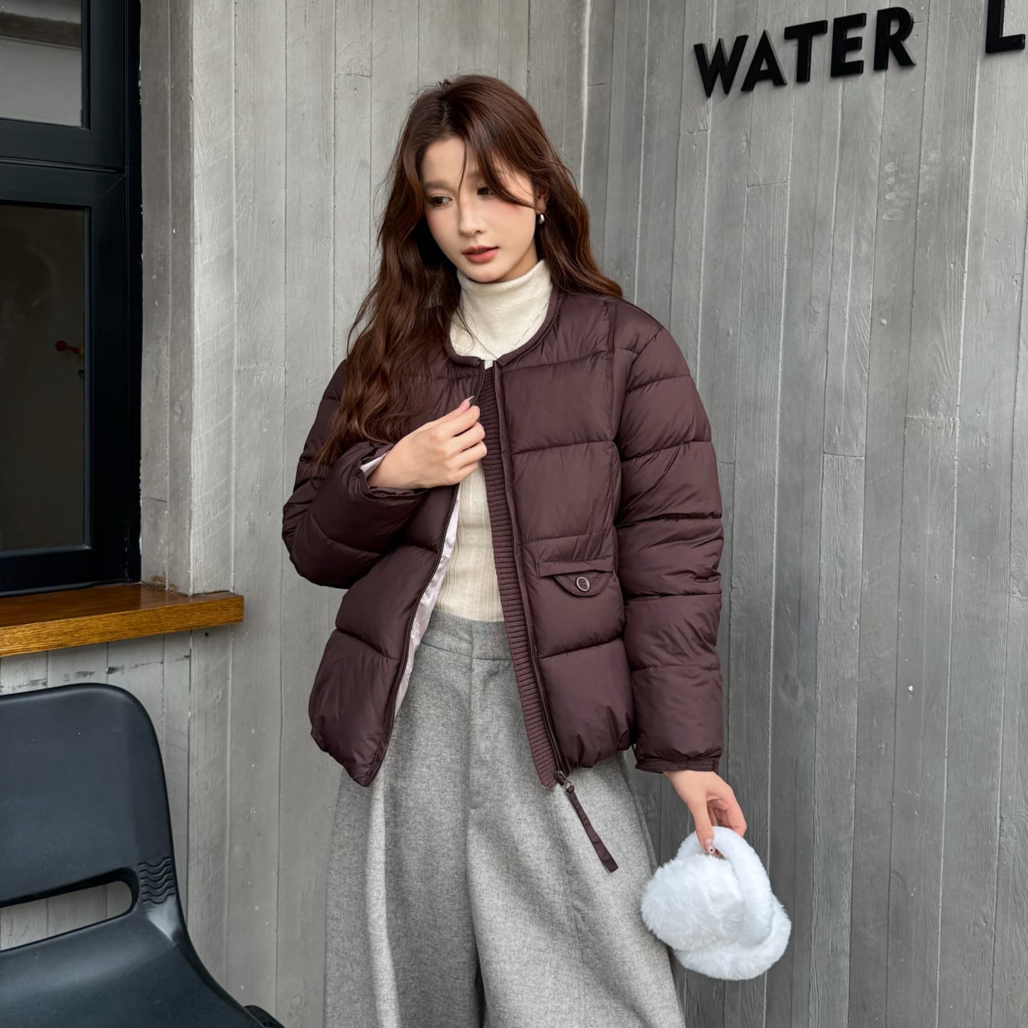 2026 겨울 한 부서 패치워크 지퍼 디자인 센스 다용도 미니멀리즘 패션 보온 라운드 넥 여성 면 의류 재킷 이미지 4