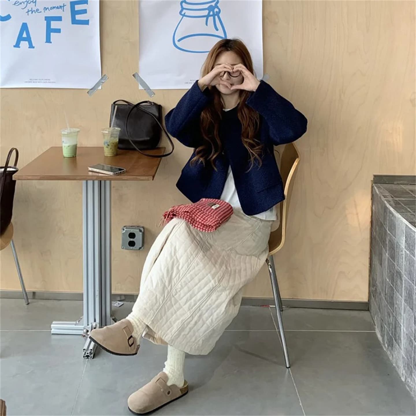 일본식 두꺼운 솜을 넣은 반신 스커트 여성 겨울 새로운 꽃밭 치마 하이웨이스트 슬림해 보이는 표지 넓적 다리 퍼프 a 단어 길이 면 치마 이미지 2
