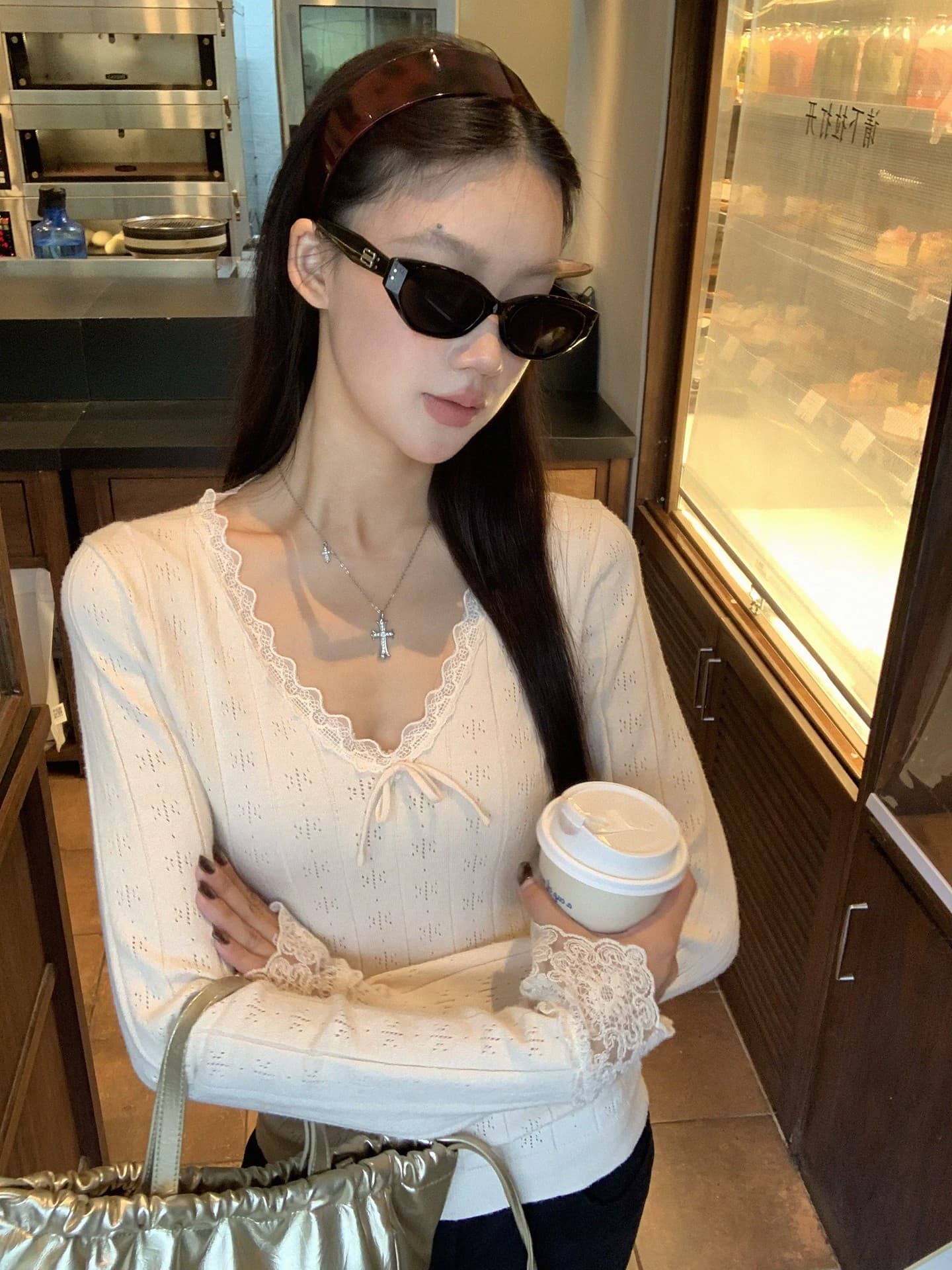 레드 맨 파빌리온 니트 스웨터 여성 가을 겨울철 착용 가져 가라. 레이스 인사이드 잡아라. 의류 한 부서 V넥 몸매 가꾸기 슬림해 보이는 긴팔 스웨터 이미지 4