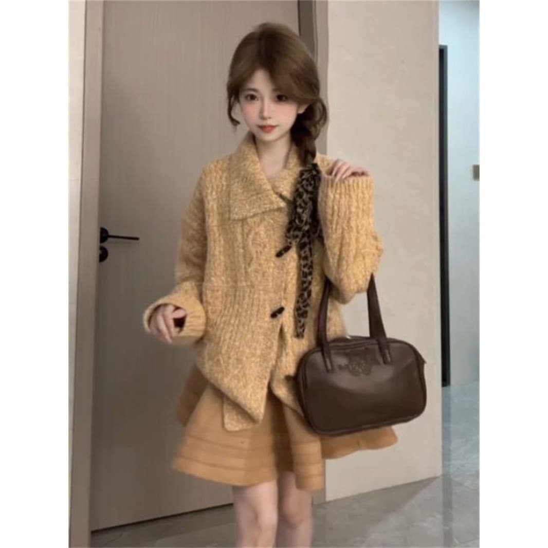 아름다움 라드. 느긋한 꽈배기 폴로 칼라 스웨터 여성 코트 가을 겨울 오래된 돈 바람 루즈핏 소뿔 버클 니트 부드러운 찹쌀 오픈 가디건 이미지 3