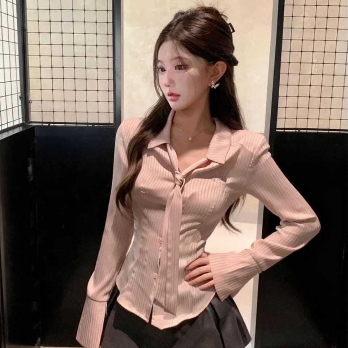 봄 가을 새로운 핑크색 셔츠 다용도 디자인 센스 Chic 작은 대중 핑크색 긴팔 스트라이프 셔츠 맨위 여성 이미지 5