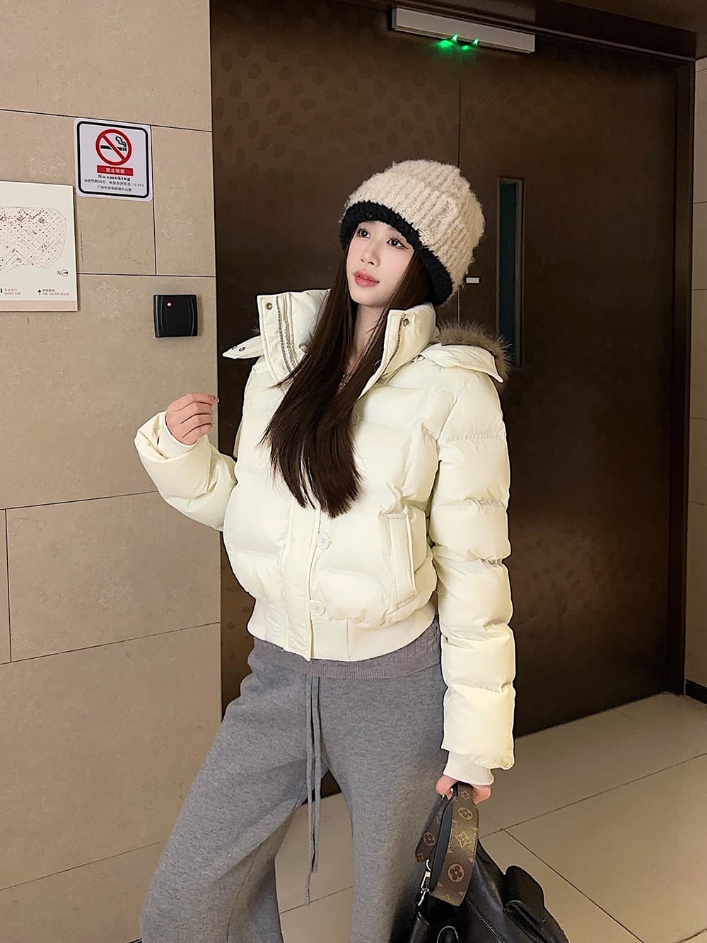 실사 겨울 새로운 다용도 큰 모피 칼라 후드 다운 재킷 여성 짧은 다용도 보온 두꺼운 면 옷 재킷 상세 이미지 53