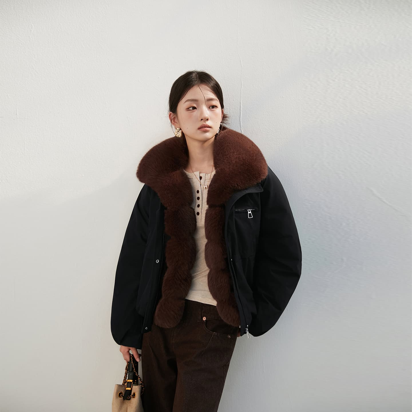 2026 새로운 모방 여우 모피 칼라 아래 면화 의류 여성 짧은 패션 루즈핏 두꺼운 Parker 세트 이미지 5