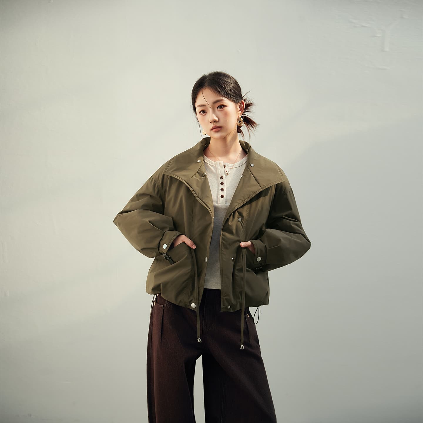 2026 새로운 모방 여우 모피 칼라 아래 면화 의류 여성 짧은 패션 루즈핏 두꺼운 Parker 세트 이미지 6