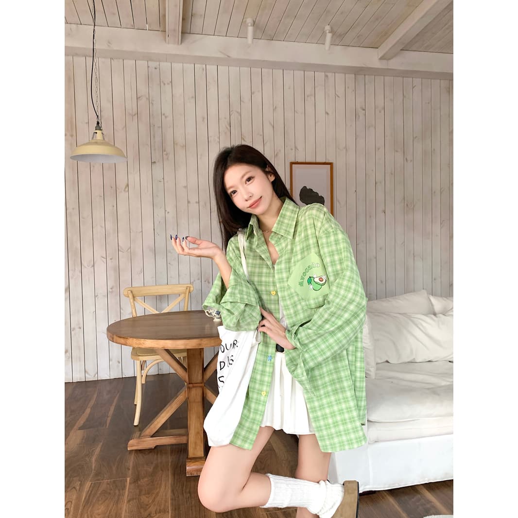 디자인 센스 색상 버클 체크무늬 긴팔 여성 셔츠 2026 가을 새로운 Chic 과일 프린트 주머니 맨위 이미지 4