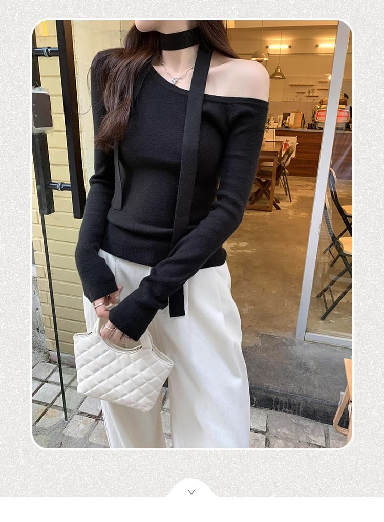 검정색 몸매 가꾸기 리본 니트 기본 셔츠 여성 봄 가을 새로운 디자인 센스 오프숄더 인사이드 가져 가라. 스웨터 비스듬한 어깨 의류 상세 이미지 3