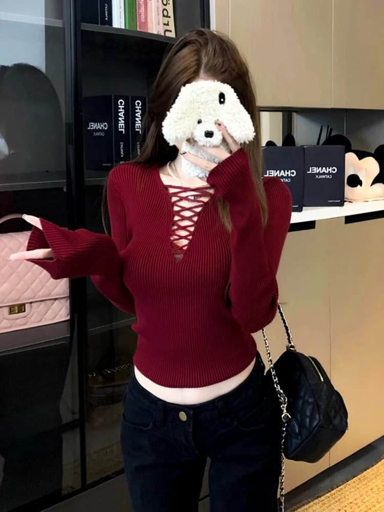 빨간색 홀로우 아웃 스웨터 인사이드 가져 가라. 기본 셔츠 여성 가을 겨울철 2026 새로운 디자인 센스 작은 대중 쇼트 스타일 니트 맨위 이미지 4