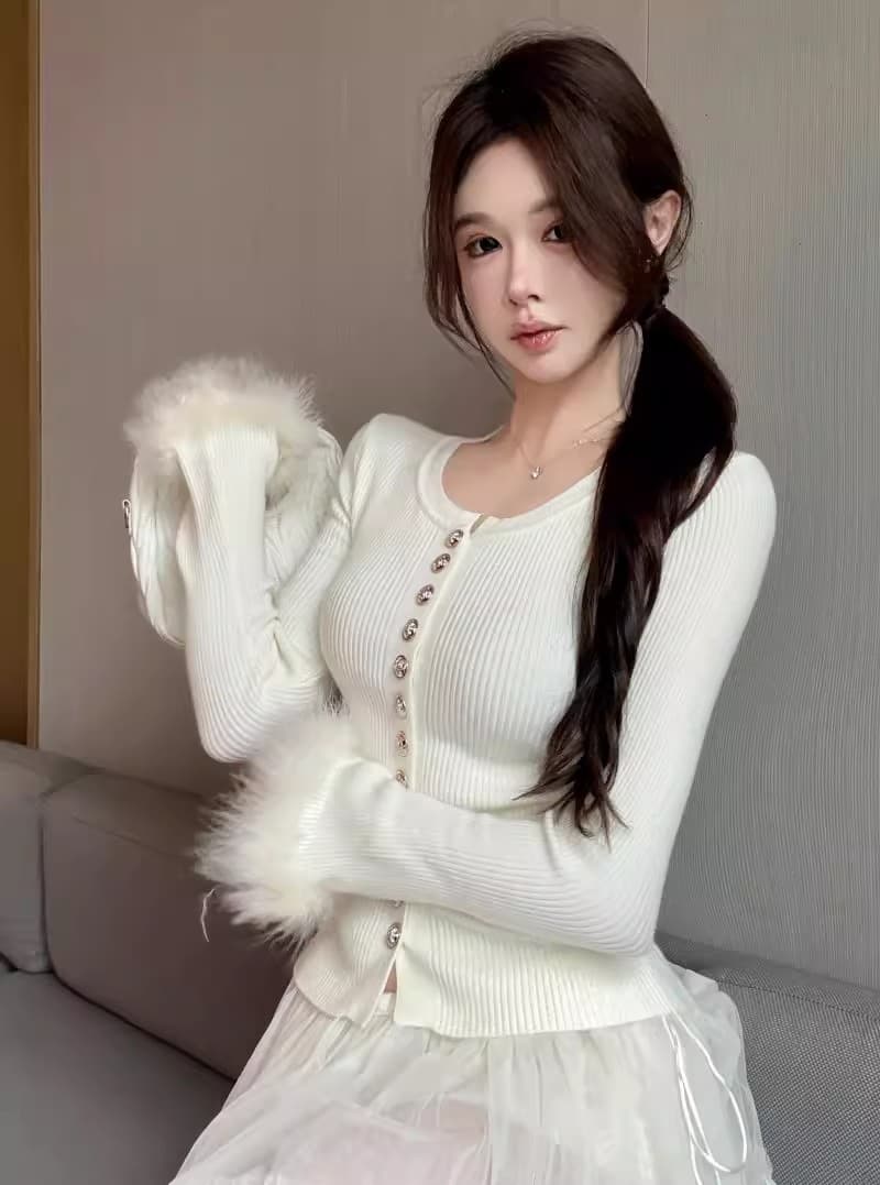 작은 대중 품격 모피 패치워크 나팔 소매 니트 오픈 가디건 여성 몸매 가꾸기 슬림해 보이는 기타 단추 디자인 센스 인사이드 잡아라. 의류 상세 이미지 2