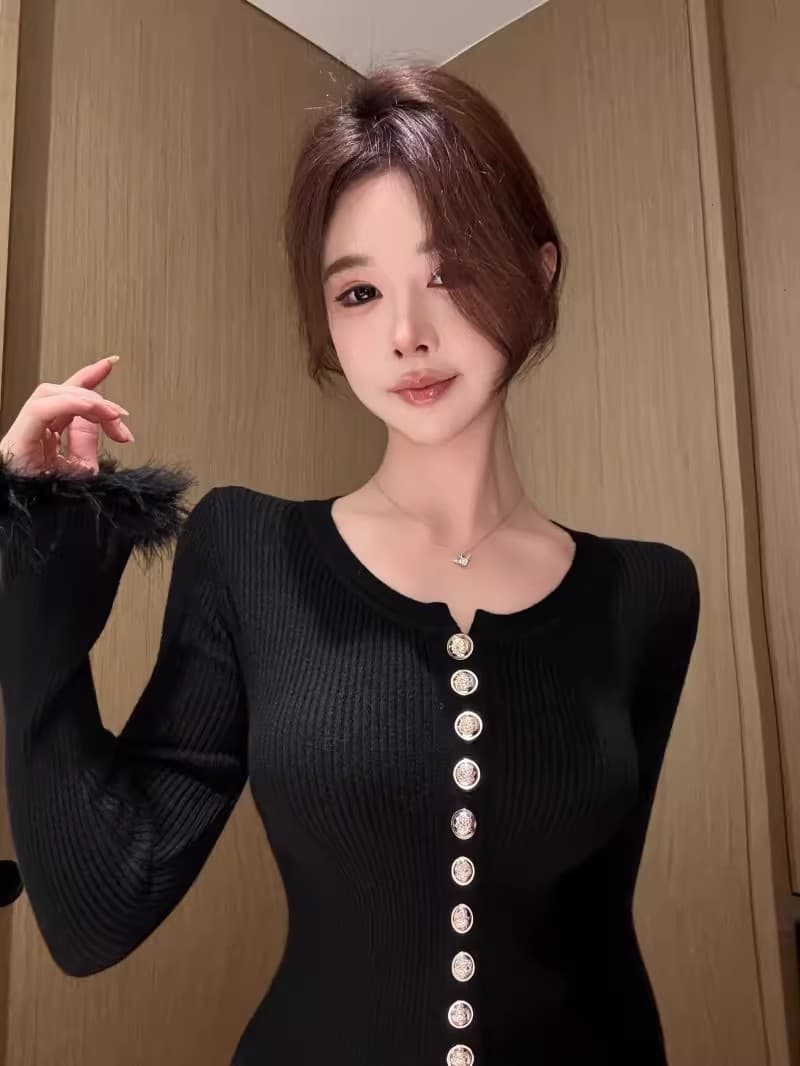 작은 대중 품격 모피 패치워크 나팔 소매 니트 오픈 가디건 여성 몸매 가꾸기 슬림해 보이는 기타 단추 디자인 센스 인사이드 잡아라. 의류 상세 이미지 11