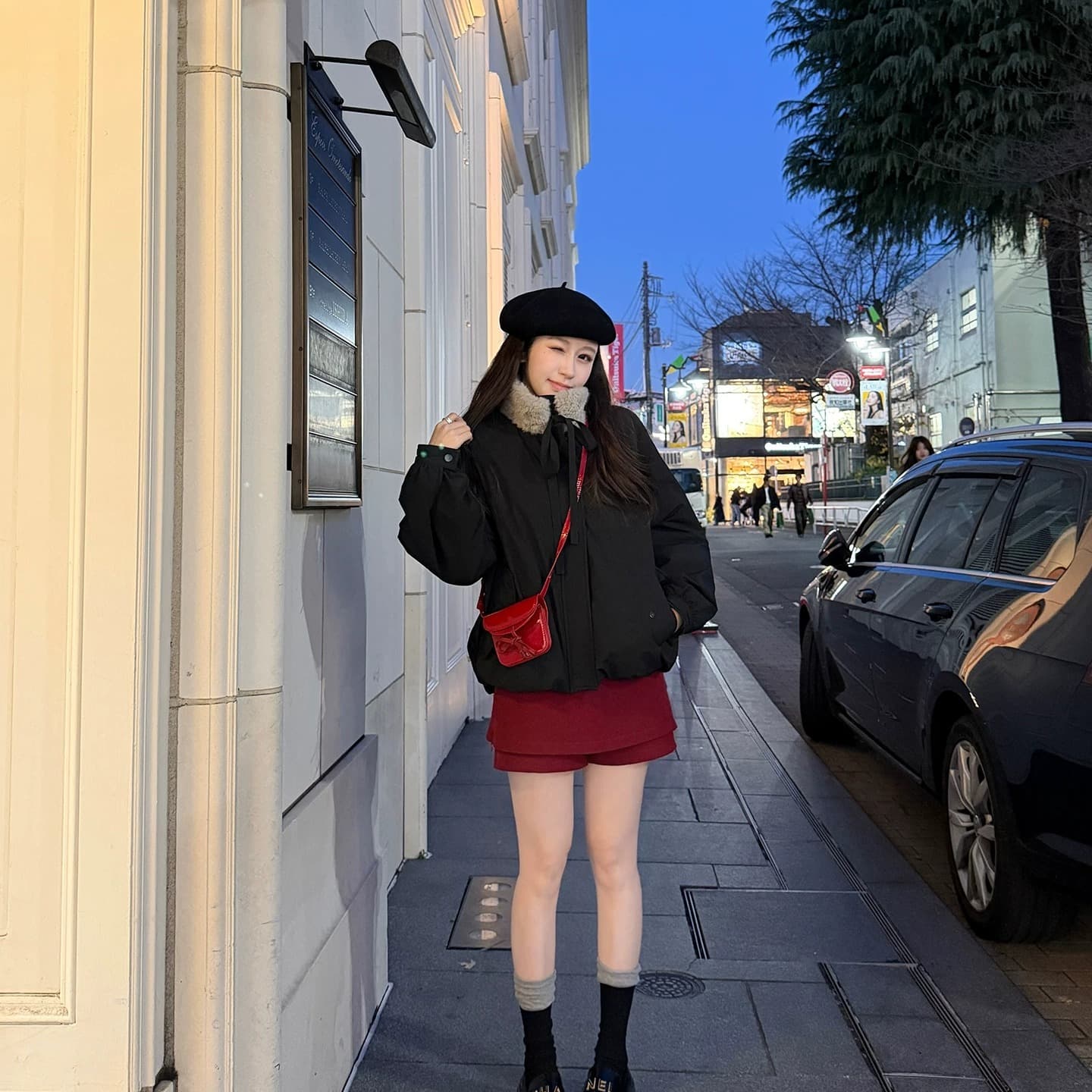 new empire26 겨울 새로운 디자인 센스 작은 대중 맨위 모피 칼라 두꺼운 검정색 꽃밭 면 의류 여성 코트 이미지 6