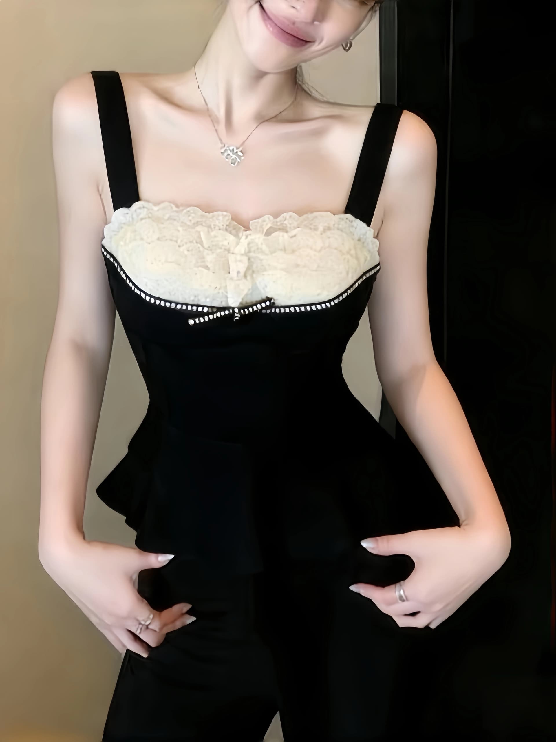 작은 샤넬 스타일 레이스 캐미솔 이른 봄 순수한 욕망 생선뼈 허리 수축 튜브탑 켜기 벨트 가슴 패드 기본 셔츠 인사이드 가져 가라. 상세 이미지 7