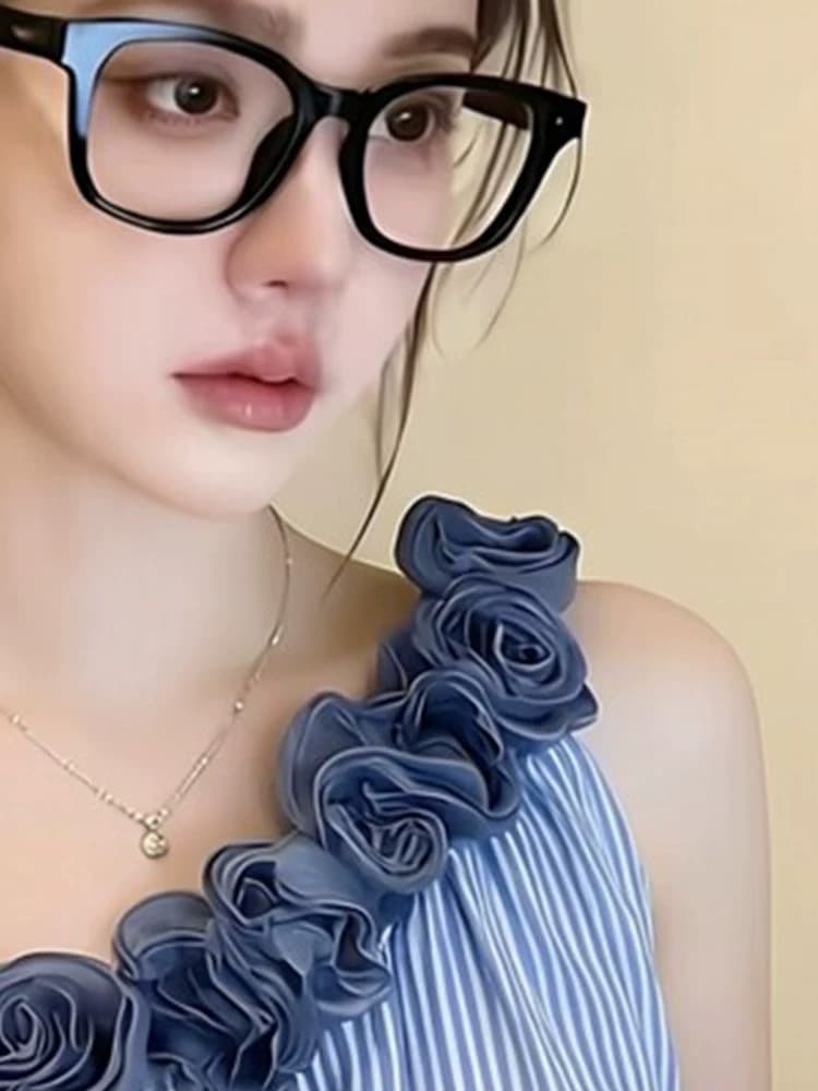 여름 디자인 센스 3 차원 꽃 패치워크 오프숄더 맨위 고유 한 프랑스식 핫걸 비스듬한 어깨 스트라이프 조끼 여성 외출용 이미지 3