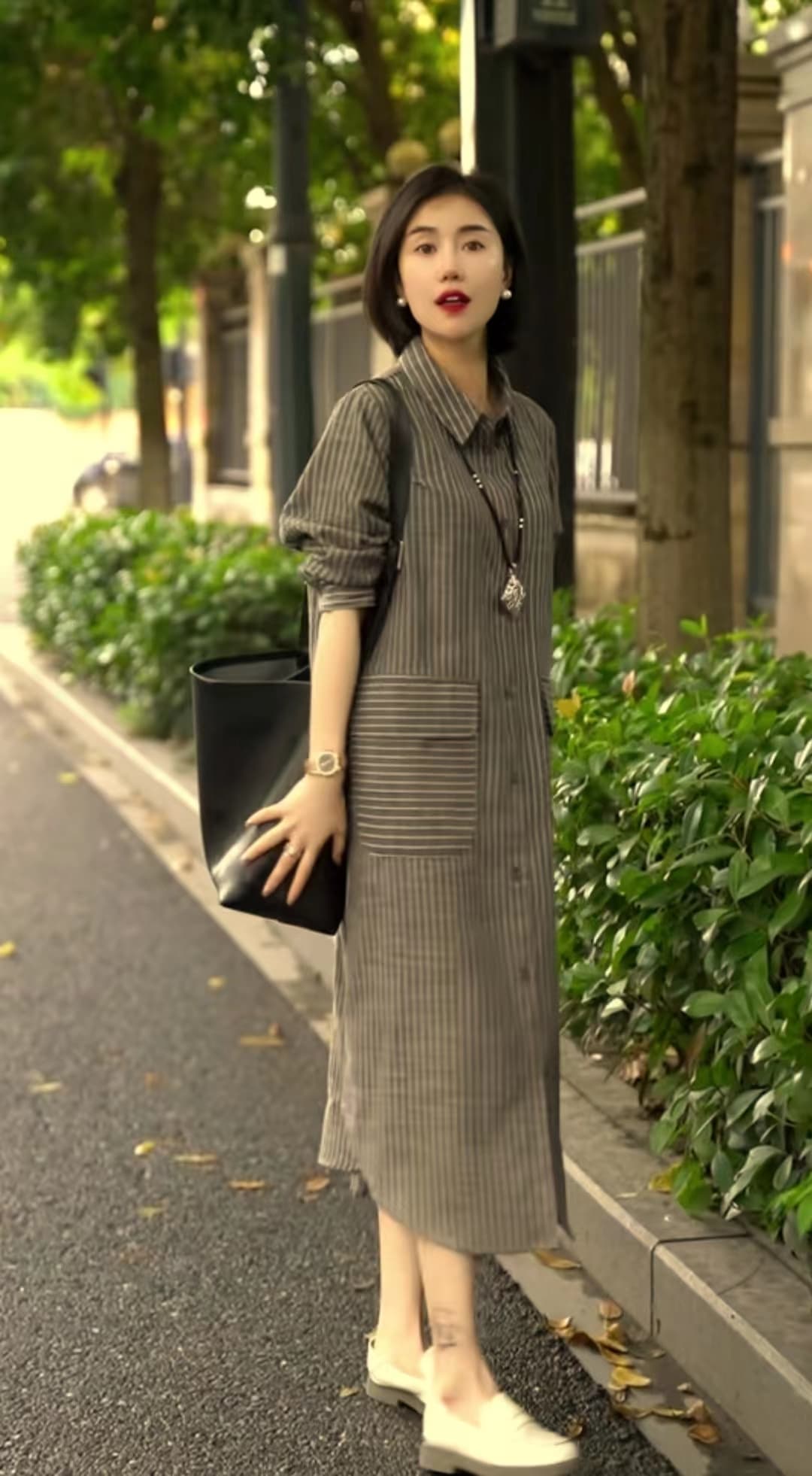 가을 겨울 새로운 패션 캐주얼 빛 럭셔리 폴로 칼라 스트라이프 슬림해 보이는 품격 가을 여성 드레스 상세 이미지 2