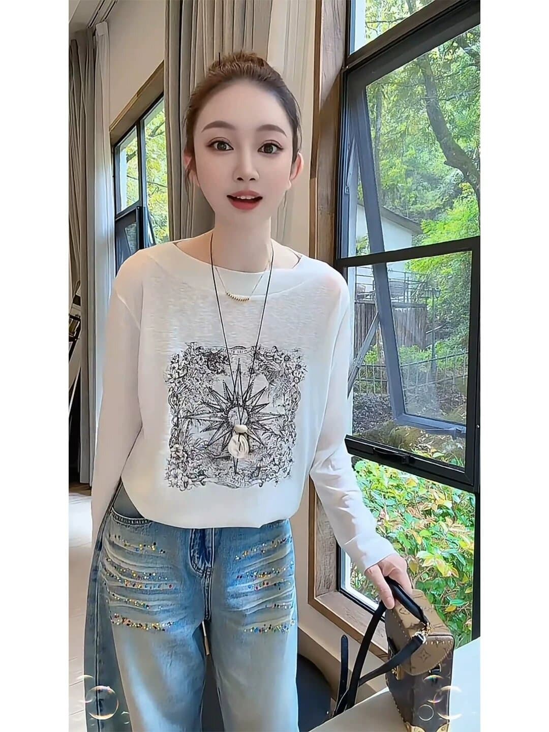 화이트 라운드 넥 얇은 스타일 긴팔 티셔츠 여성 여름 외부 가져 가라. 얇고 가벼운 통기성 자외선 차단 블라우스 루즈핏 에어컨 셔츠 켜기 이미지 3