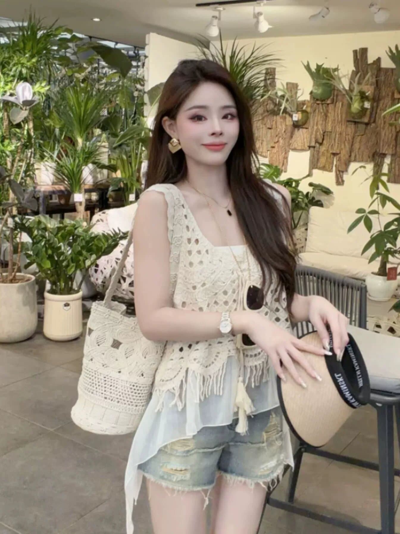 한국 스타일 여름 새로운 무거운 작업 홀로우 아웃 자수 레이스 조각 슬림해 보이는 슬립 여성 고유 한 Chic 아름다운 맨위 상세 이미지 3