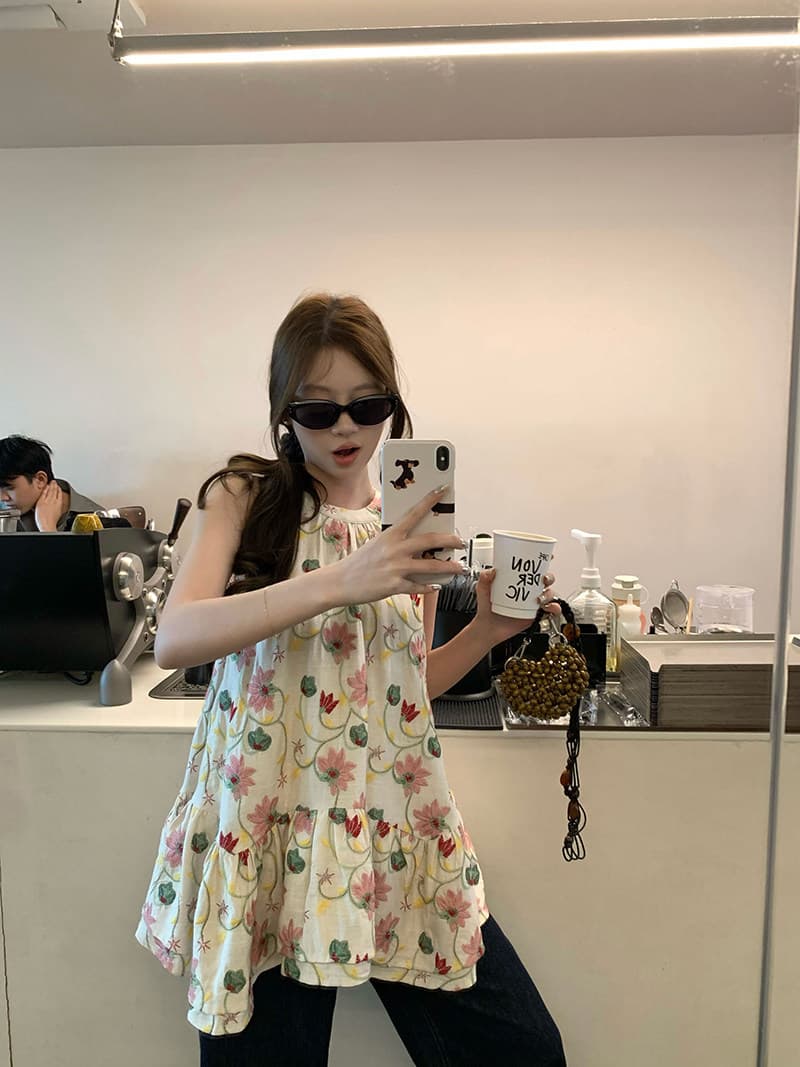 im ~까지 안개 남자 산 사쿠라 무거운 작업 자수 행침 목 슬립 여성 불규칙 프릴 루즈핏 한 마디 민소매 맨위 상세 이미지 22