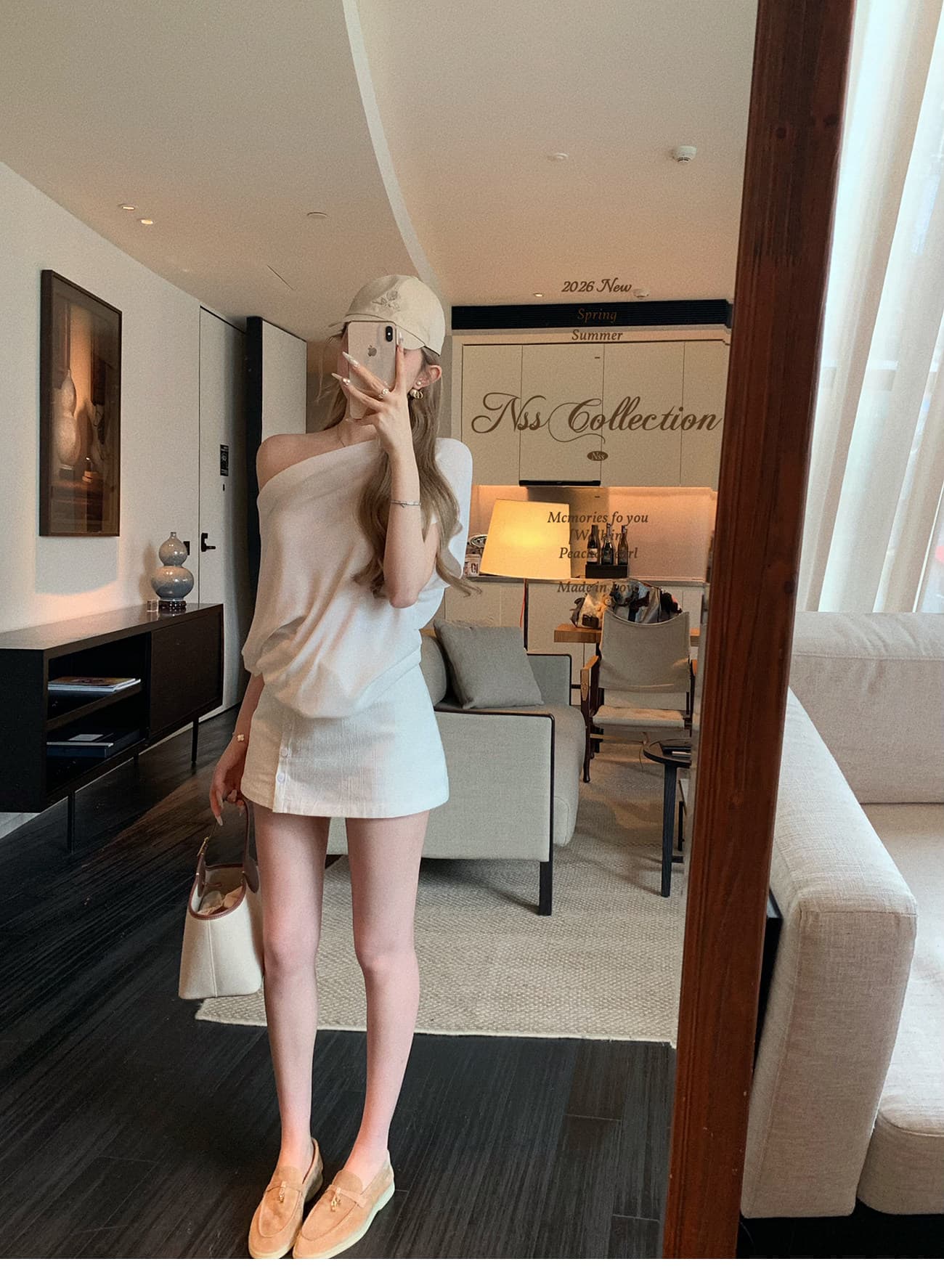 한 부서 새로운 여성 의류 외국 가스 세련된 품격 느긋한 바람 착용 가져 가라. 루즈핏 오프숄더 맨위 슬림해 보이는 미니 스커트 세트 상세 이미지 4