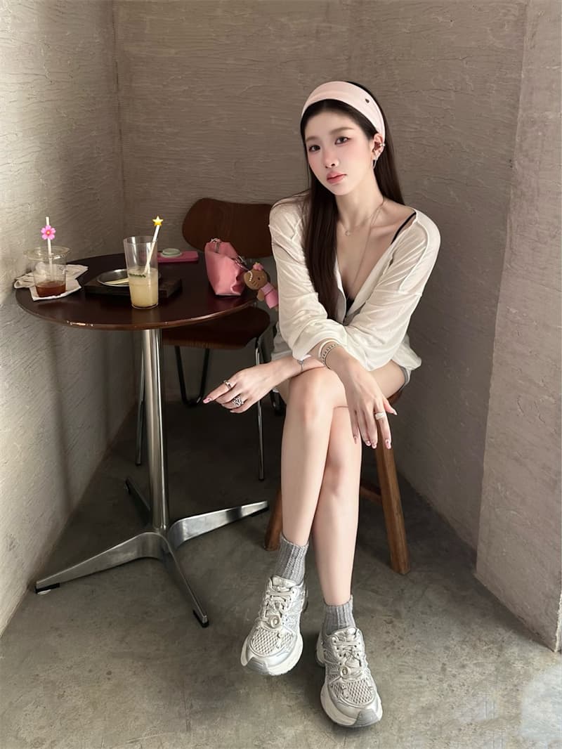실사 얼음 실크 자외선 차단 긴팔 블라우스 티셔츠 여성 루즈핏 슬림해 보이는 느긋한 바람 스택 착용 맨위 상세 이미지 7