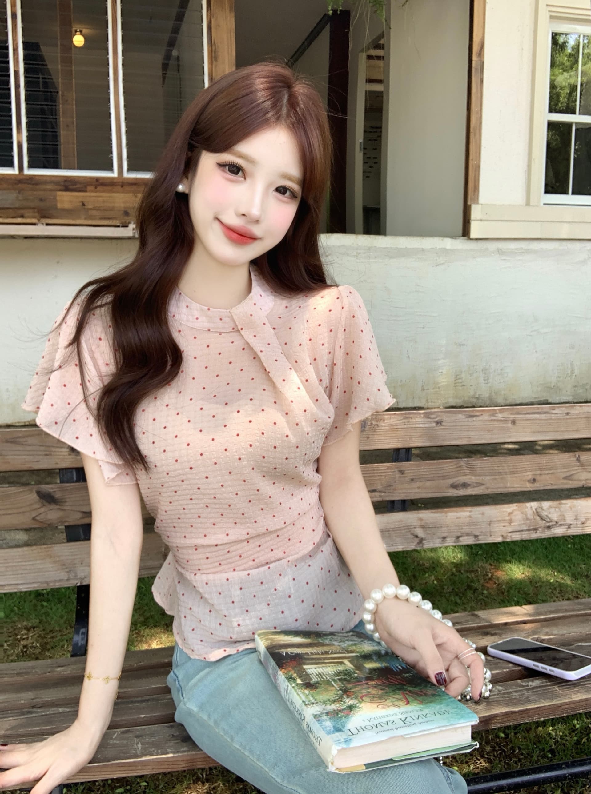 실사 빅 사이즈 여성 의류 지방 mm 달콤함 도트 무늬 반팔 2026 여름 디자인 센스 허리 수축 슬림해 보이는 Chic 셔츠 이미지 2